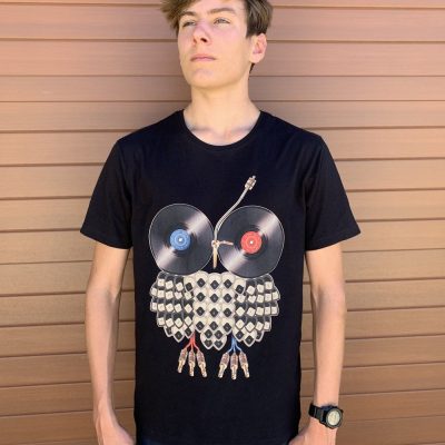 Vinyl Owl Black Mens Tee