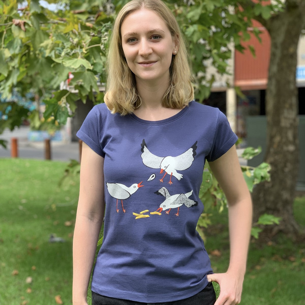 Seagull Squabble Dusky Blue Womens Tee - Image 4